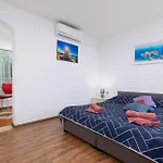 Laureta A2 Apartment *