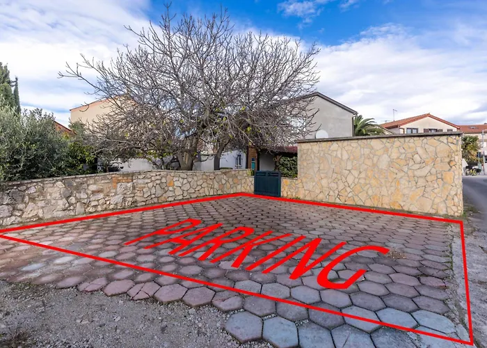 Laureta A2 Apartment *